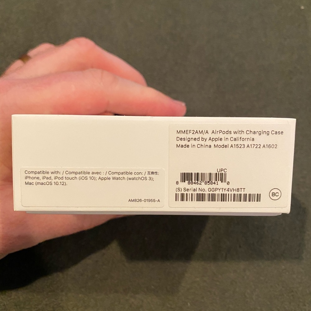 Apple AirPods 2nd Gen